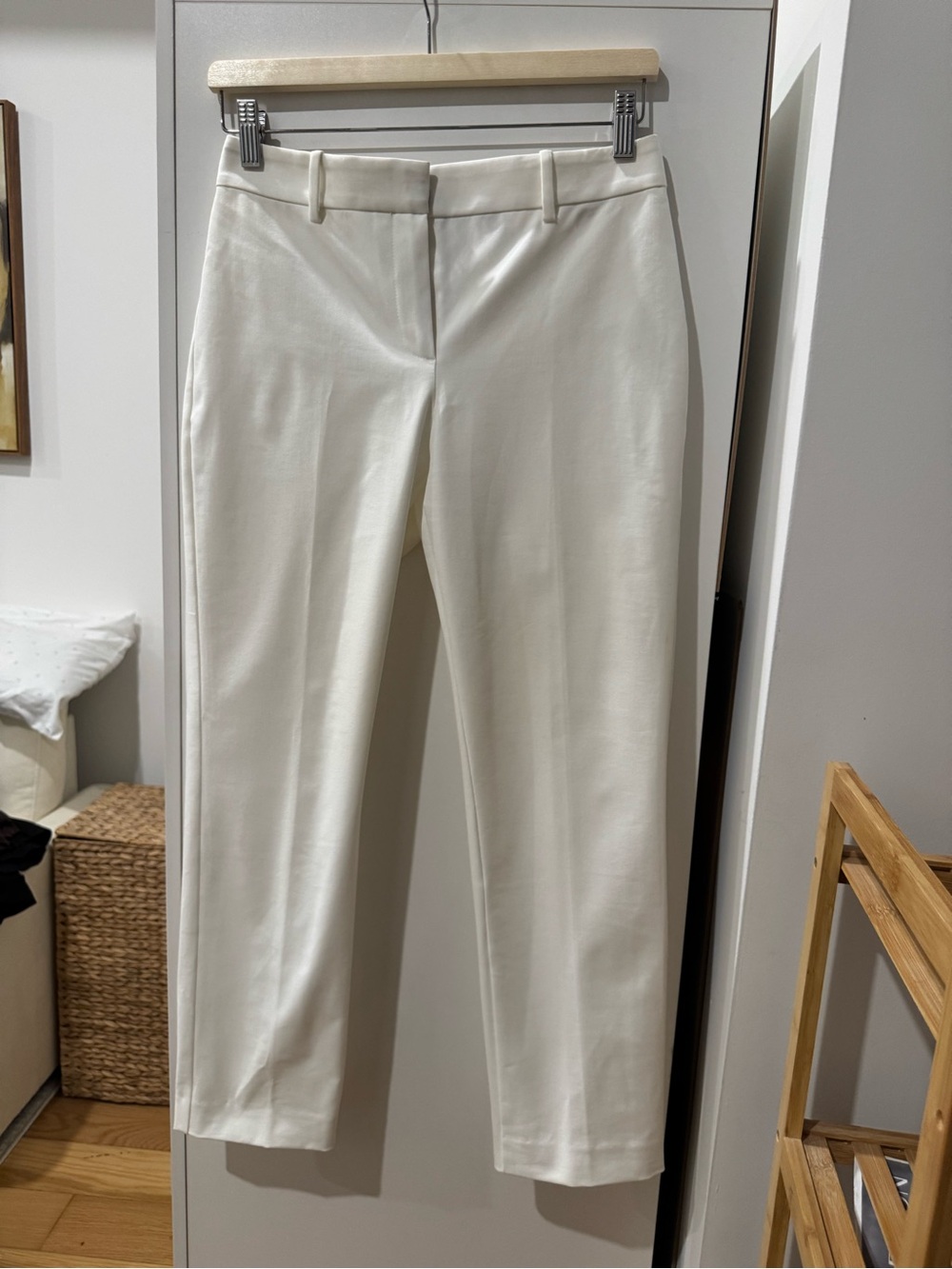Theory White Straight-Leg Women's Trousers - Picture 6 of 6